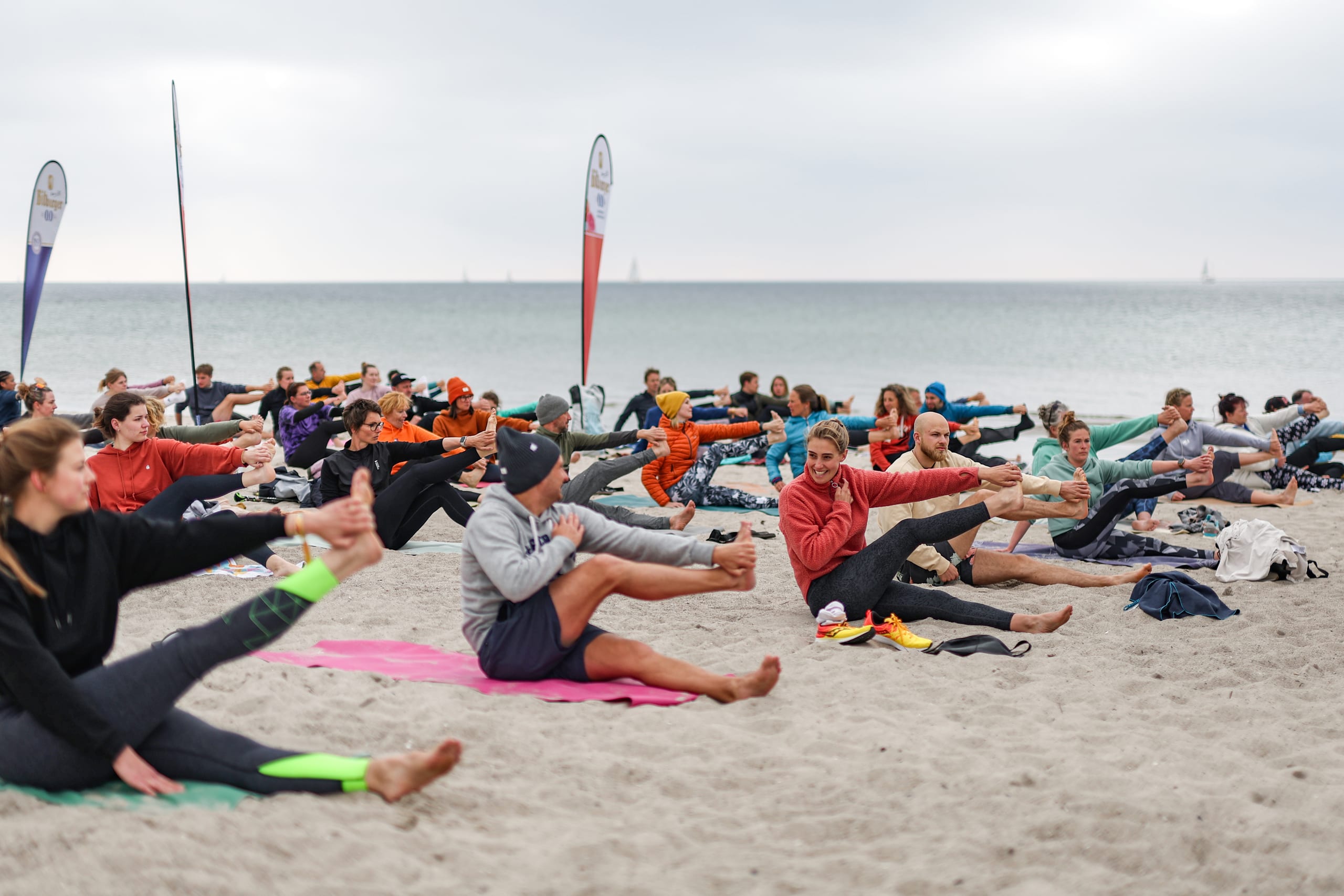 Yoga 4 Surfer — Finne, Body & Mind, Foil, Contest. Von und mit Sascha Lange.