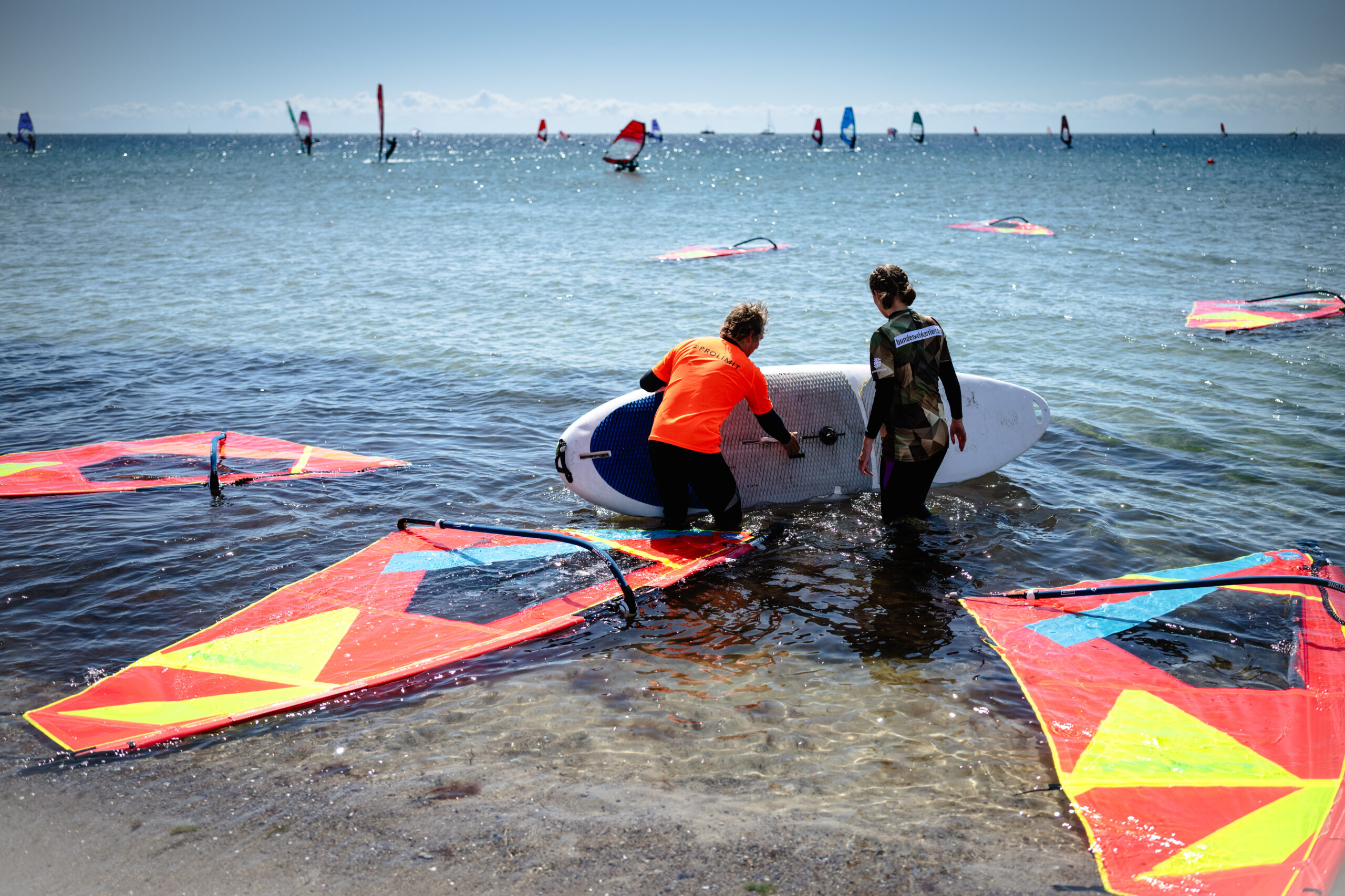 Bundeswehr wieder Partner!